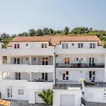 Apartments Dobrila 1