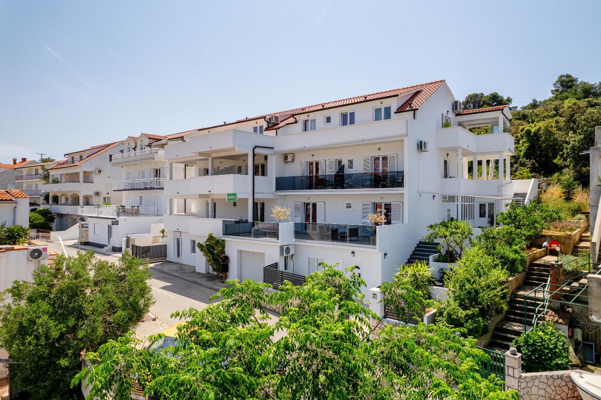 Dobrila 1 Hvar Town